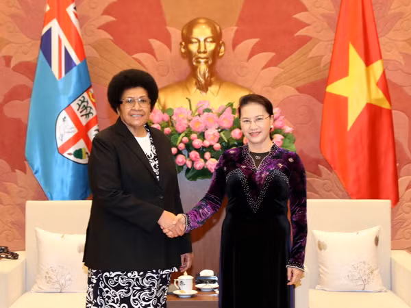 Chủ tịch Quốc hội Nguyễn Thị Kim Ngân tiếp Chủ tịch Quốc hội Fiji ảnh 1