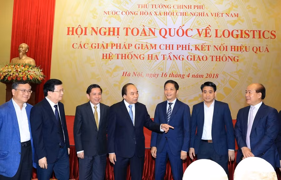 Thủ tướng: Chi phí logistics cao có nhấn chìm "con tàu kinh doanh"? ảnh 2