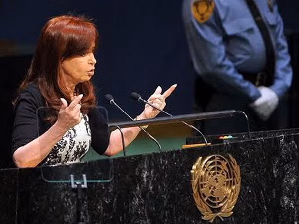 Argentina cảnh báo tình trạng “khủng bố tài chính” toàn thế giới ảnh 1