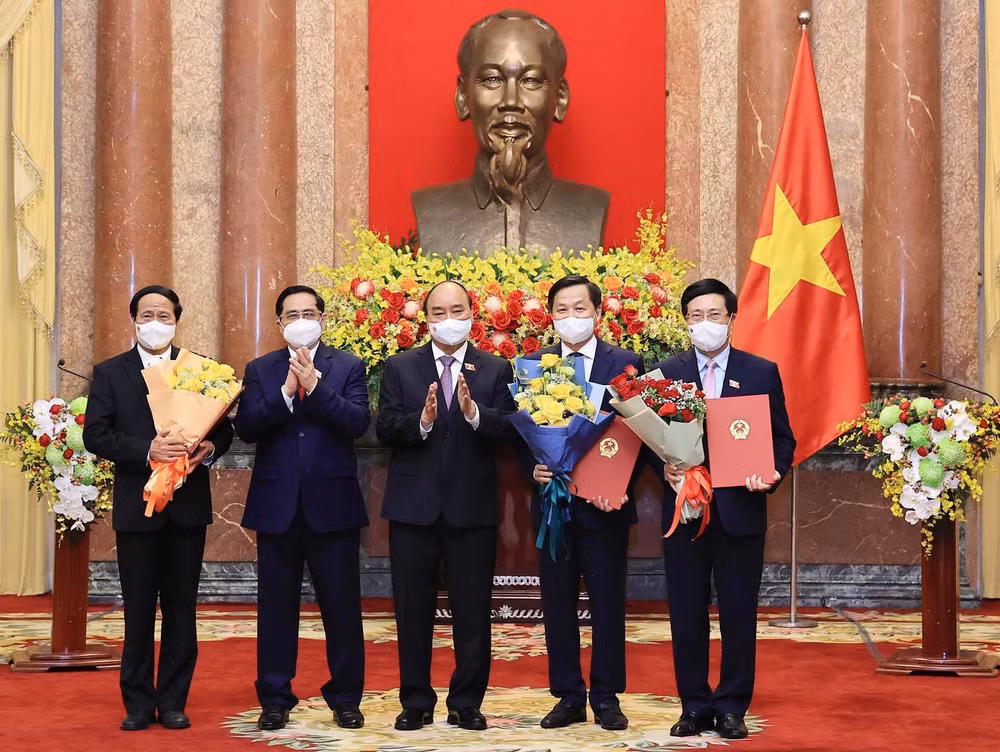 Chủ tịch nước trao Quyết định bổ nhiệm các thành viên Chính phủ ảnh 1