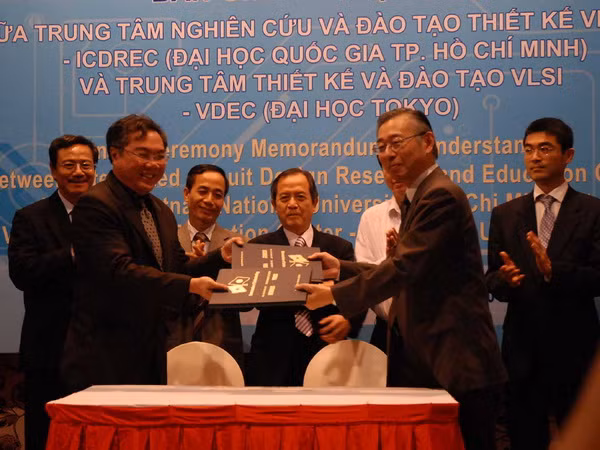 Dấu mốc hợp tác công nghiệp vi mạch Việt Nam-Nhật Bản ảnh 1