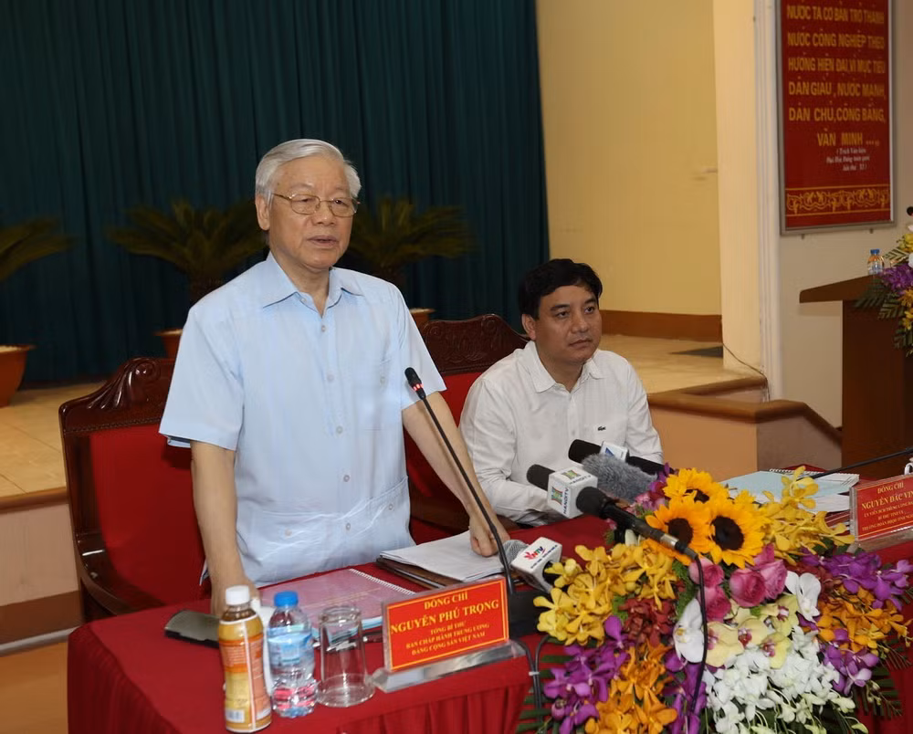 Tổng Bí thư Nguyễn Phú Trọng: Đừng ham dự án mà phát triển nóng ảnh 1
