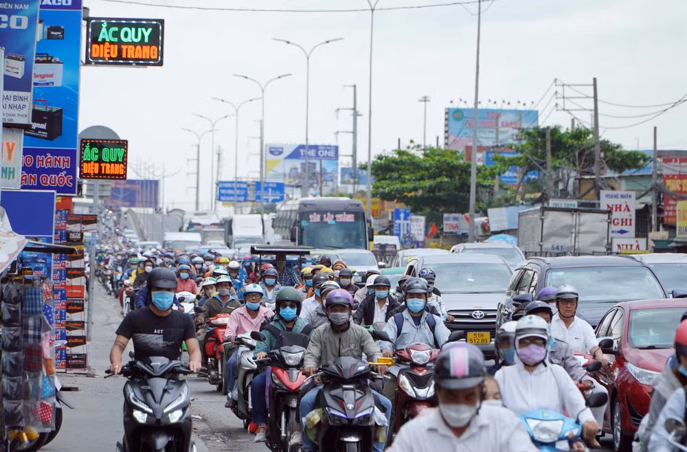Sau Tết, số ca mắc COVID-19 tại Thành phố Hồ Chí Minh gia tăng ảnh 1