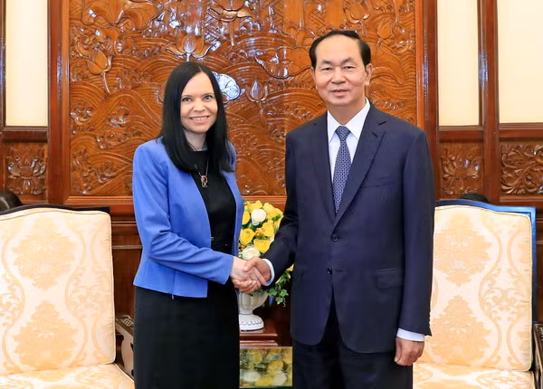 Chủ tịch nước Trần Đại Quang tiếp Đại sứ Ba Lan chào kết thúc nhiệm kỳ ảnh 1