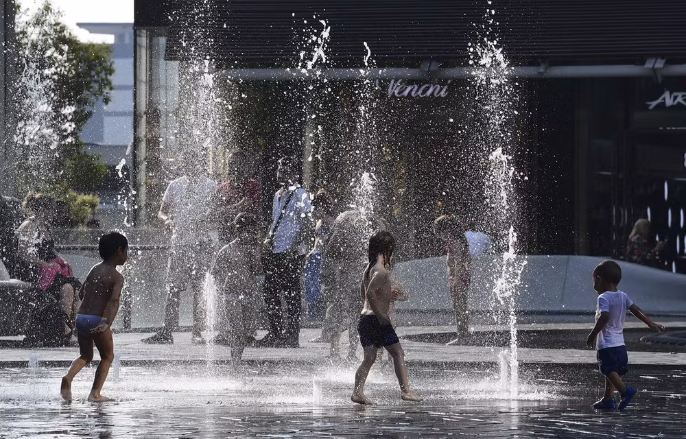 LHQ: El Nino có thể gây nắng nóng kỷ lục trong vài tháng tới ảnh 1