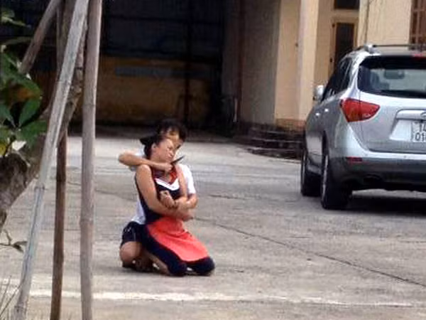 Móng Cái: Giải cứu thành công một phụ nữ bị bắt làm con tin ảnh 1
