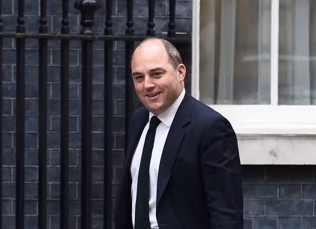 Anh không thể áp đặt các biện pháp trừng phạt chống Nga trước Brexit ảnh 1
