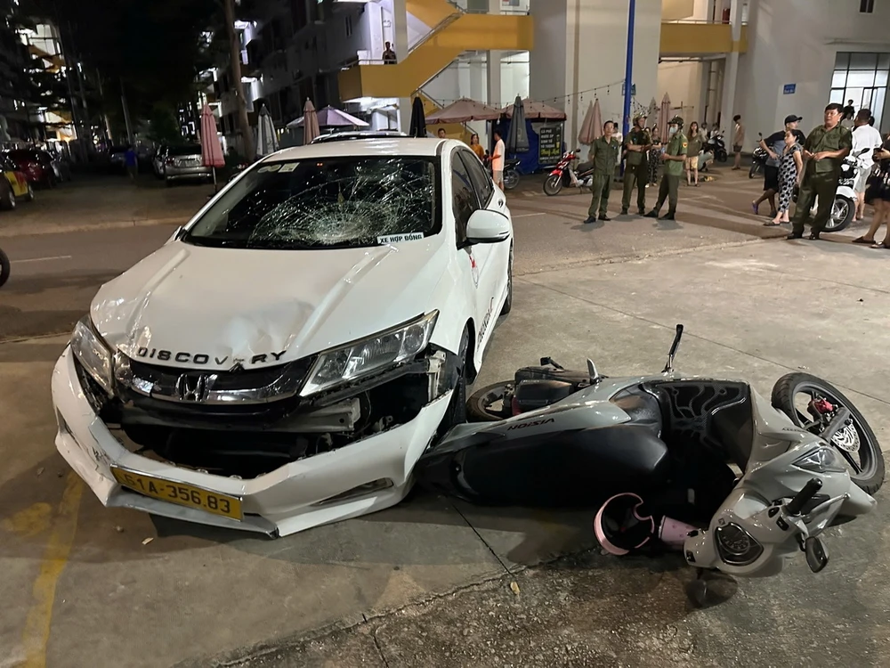 Bình Dương: Tài xế có nồng độ cồn rất cao gây tai nạn liên Bình Dương: Tài xế có nồng độ cồn rất cao gây tai nạn liên