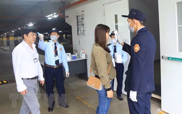 Hà Nam tăng cường phòng, chống dịch COVID-19 trong khu công nghiệp ảnh 1