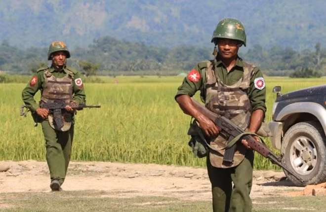 Myanmar: Giao tranh tiếp diễn, nhiều tuyến đường bị phong tỏa ảnh 1