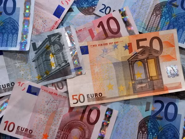 Hy Lạp kiên quyết không nhượng bộ EU về chương trình cứu trợ ảnh 1