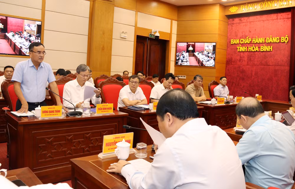 Tháo gỡ khó khăn để thi công trở lại thủy điện Hòa Bình mở rộng ảnh 1