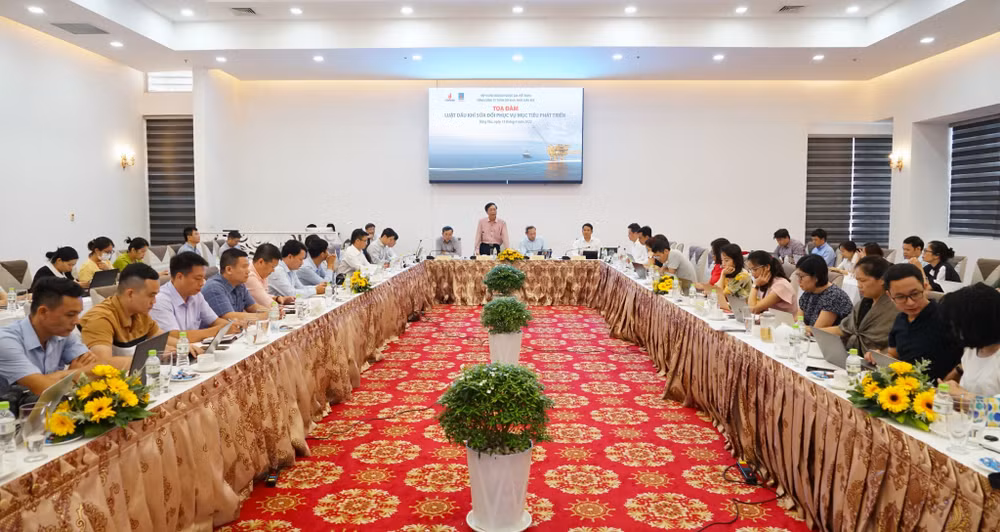 Luật Dầu khí sửa đổi phục vụ cho mục tiêu phát triển đất nước ảnh 1