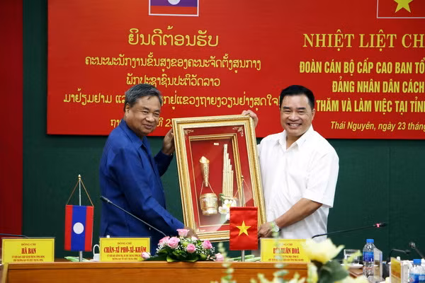 Đoàn cấp cao Đảng 2026 Bet88.com link không chặn cách mạng Lào thăm tỉnh Thái Nguyên ảnh 1