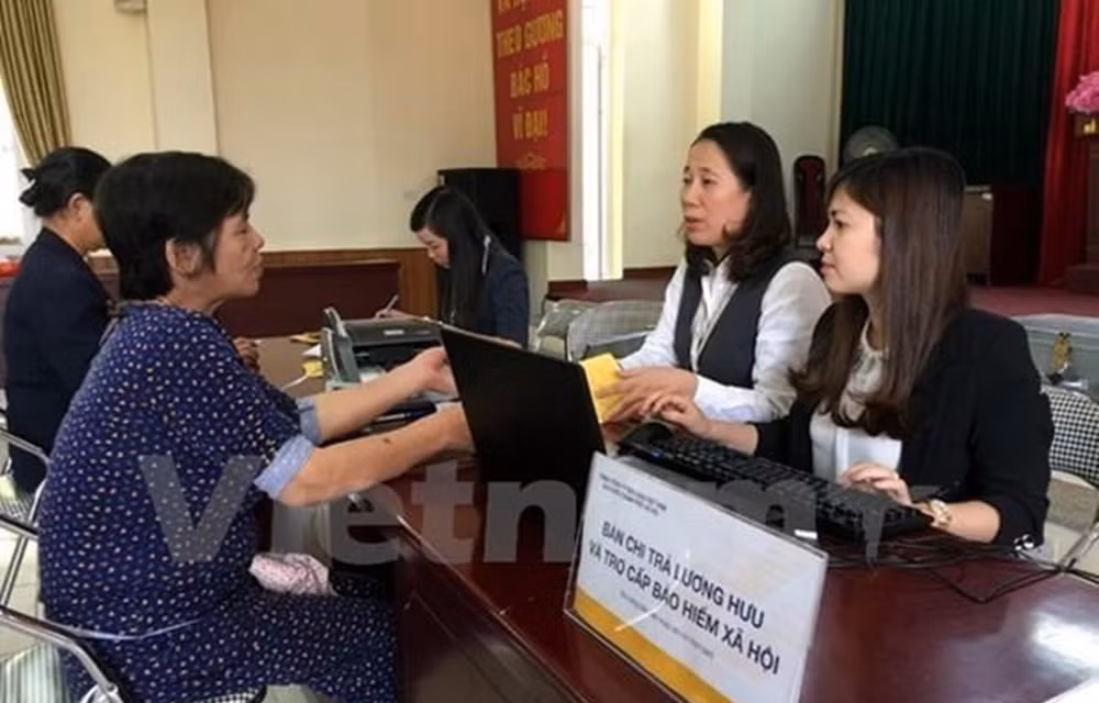 Tại sao có người hưởng mức lương hưu lên tới 124 triệu đồng mỗi tháng? ảnh 2