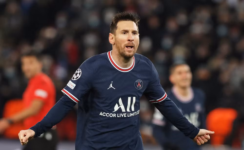 Messi là ứng cử viên số 1 cho giải Cầu thủ xuất sắc nhất năm của FIFA ảnh 1