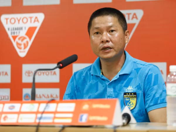 HLV Chu Đình Nghiêm: "Các cổ động viên Hải Phòng đã thái quá" ảnh 1