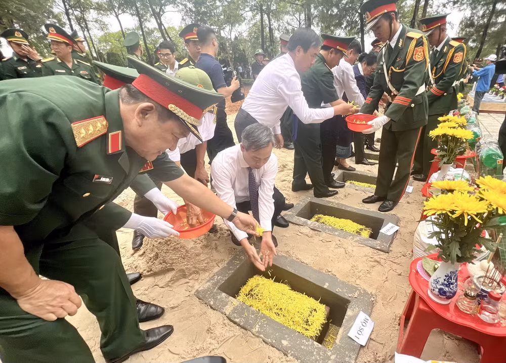 ttxvn_an tang hai cot.jpg