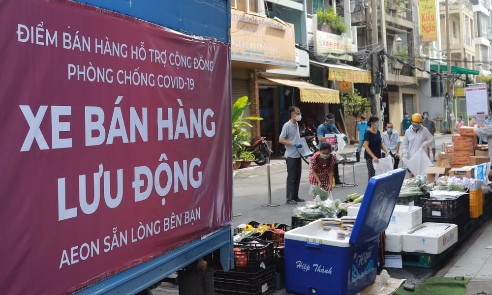 Quyết tâm cao nhất đưa TP Hồ Chí Minh trở lại hoạt động bình thường ảnh 1