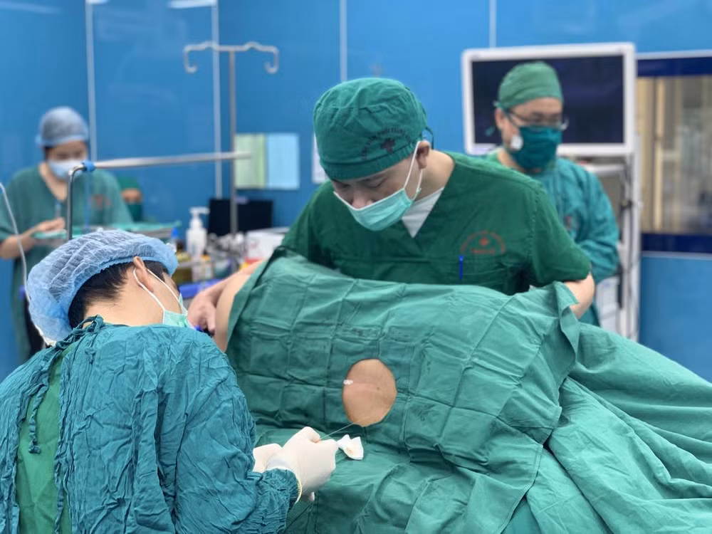 Bộ Y tế yêu cầu các đơn vị chấn chỉnh công tác tổ chức đấu thầu ảnh 1