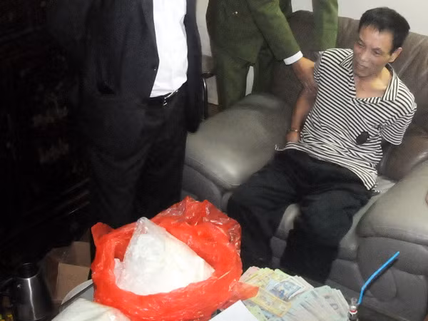 Phú Thọ: Bắt đối tượng mắt xích trong chuyên án 300 bánh heroin ảnh 1