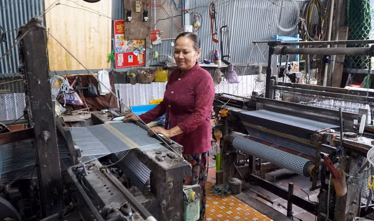 Bảo tồn Nghề Dệt Choàng - Di sản Văn hóa Phi vật thể Quốc gia ảnh 1