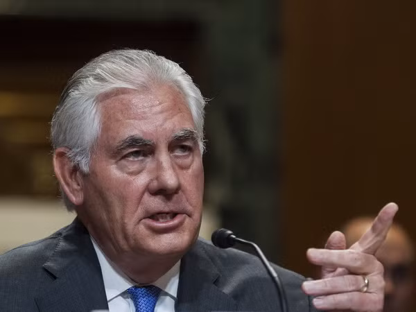 Tờ Politico: Nhà Trắng muốn giảm nhẹ dự luật trừng phạt Nga ảnh 1