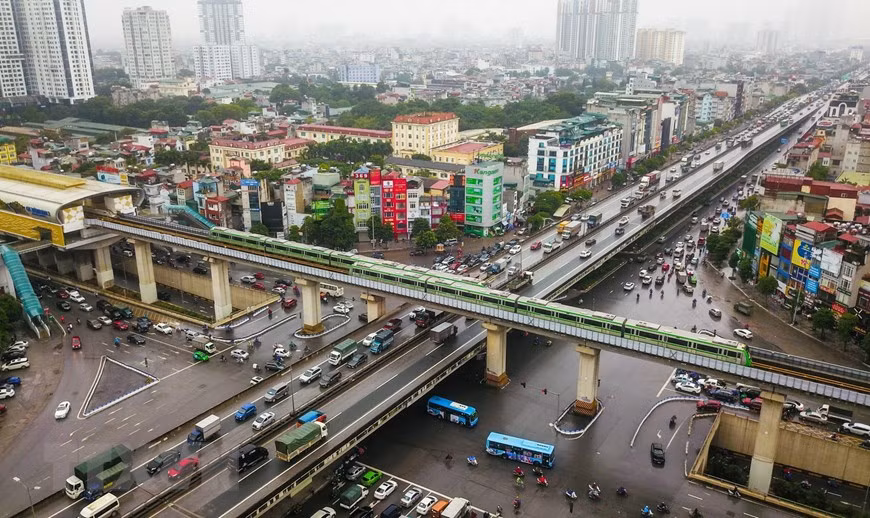 'Nhiều người từ bỏ xe cá nhân để đi làm bằng tàu Cát Linh-Hà Đông' ảnh 2
