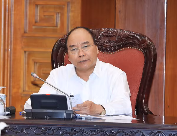 Thủ tướng yêu cầu triển khai công tác pháp luật, khoa học-công nghệ ảnh 1