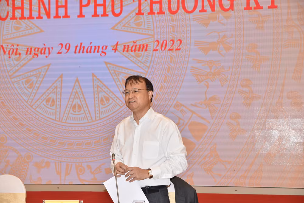 Bộ Công Thương: Căn cứ nguồn trong nước để cân đối nhập khẩu xăng dầu ảnh 1