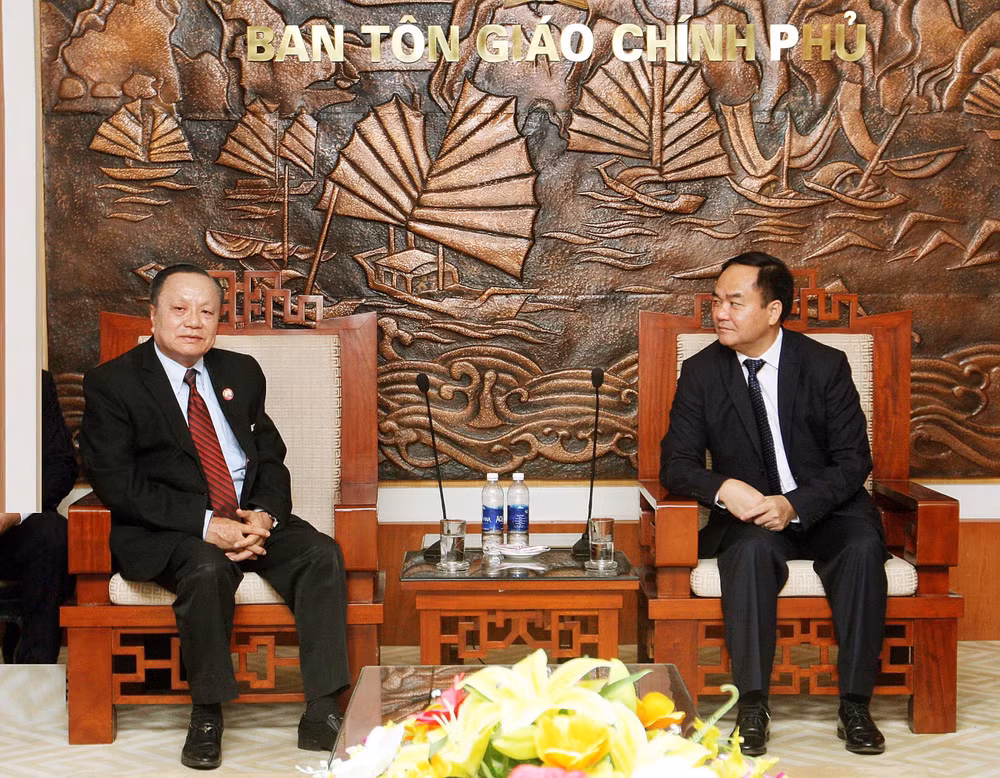 Việt Nam-Lào trao đổi kinh nghiệm quản lý nhà nước về tôn giáo ảnh 1