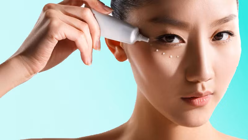 6 loại kem mắt giúp loại bỏ nếp nhăn và quầng thâm hiệu quả ảnh 1