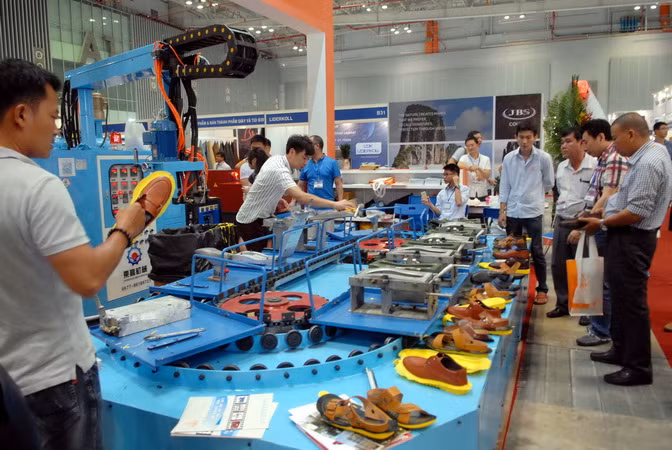 Điều chỉnh quy hoạch, mở rộng phần giá trị ngành da giày Việt Nam ảnh 1