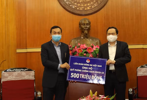 VFF tiếp thêm sức mạnh cho công tác phòng, chống dịch COVID-19 ảnh 1