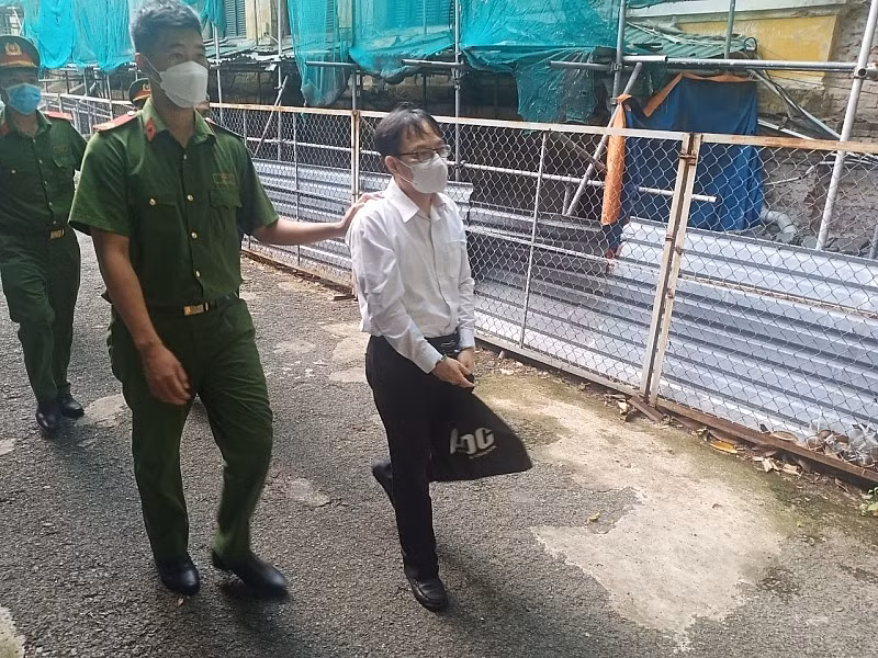Y án 2 năm tù đối với nguyên Chủ tịch Hội đồng quản trị Saigon Co.op ảnh 1