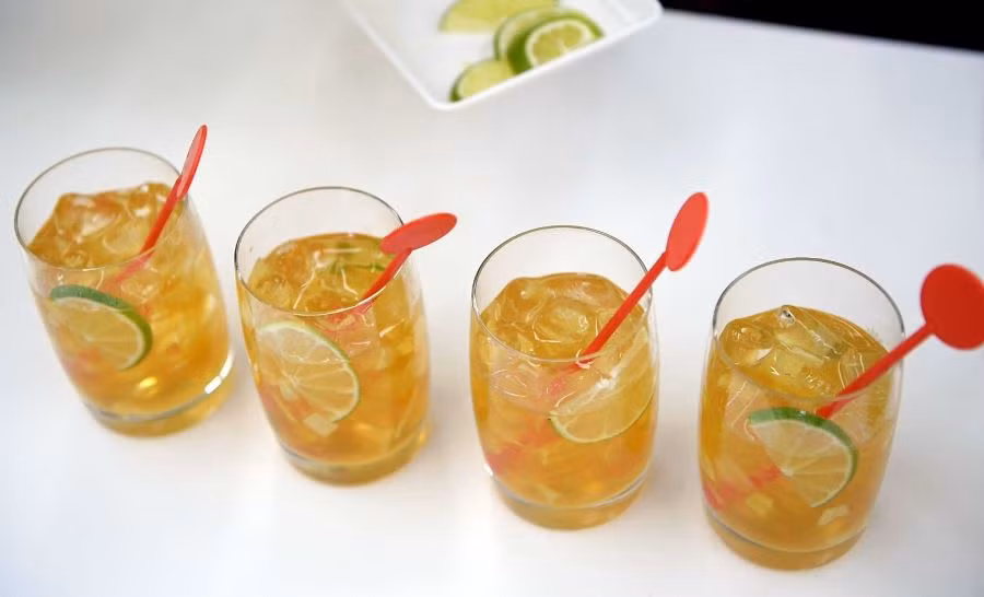 Vietnam Airlines chuẩn bị đưa 11 loại cocktail mới trên chuyến bay ảnh 5