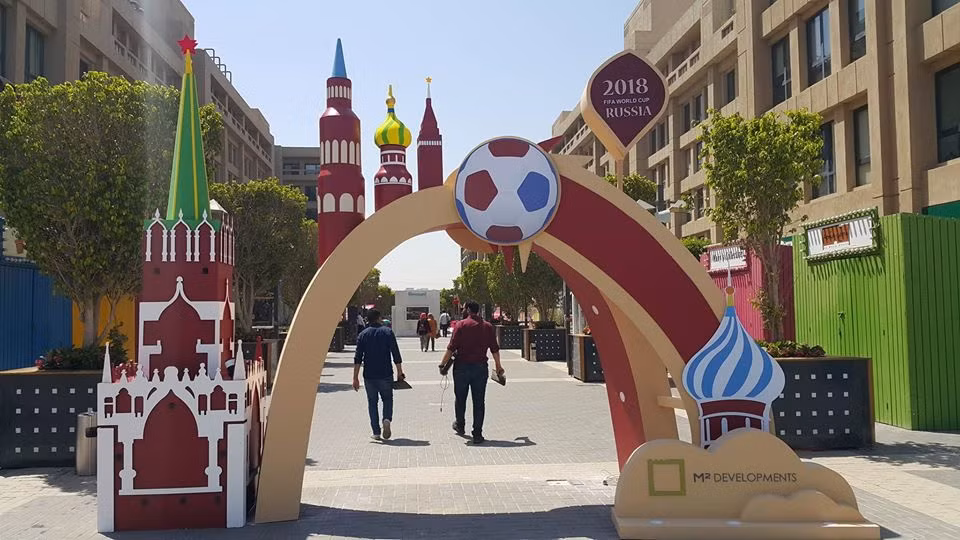 [Photo] Không khí World Cup 2018 tại BET88 Ho Chi Minh City kim tự tháp Ai Cập ảnh 9