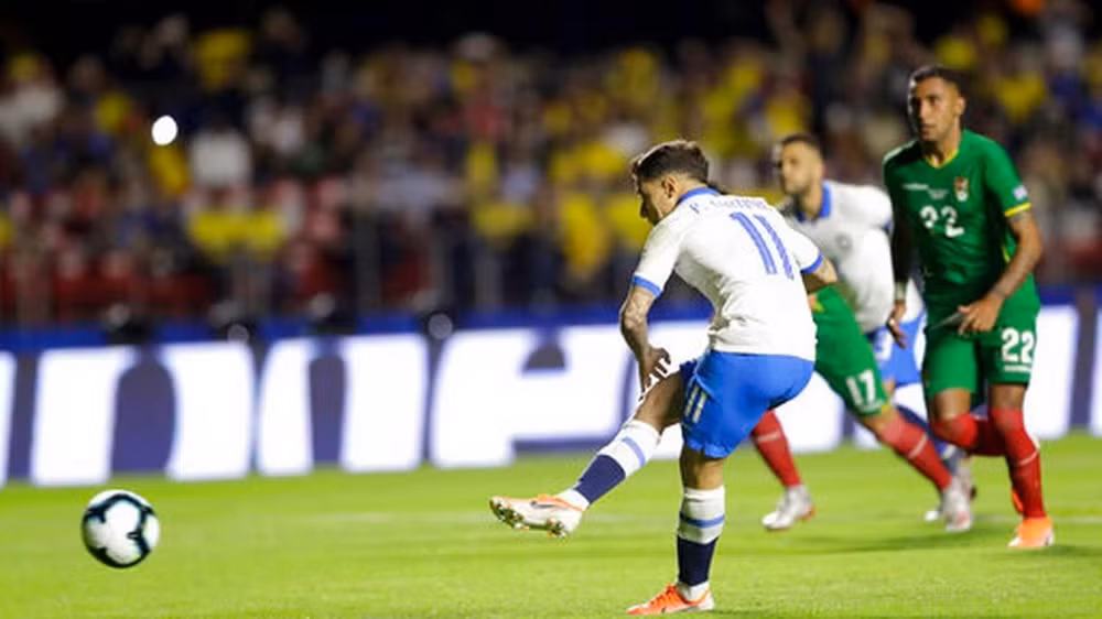 Coutinho tỏa sáng, Brazil hạ Bolivia ở trận ra quân Copa America ảnh 1