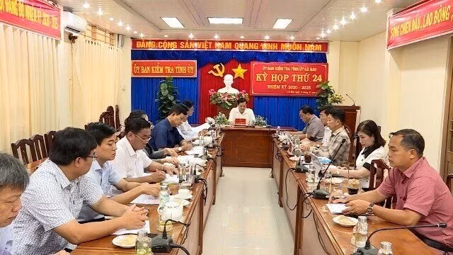 Cà Mau: Điều tra, làm rõ thông tin về hai gói thầu liên quan đến AIC ảnh 1