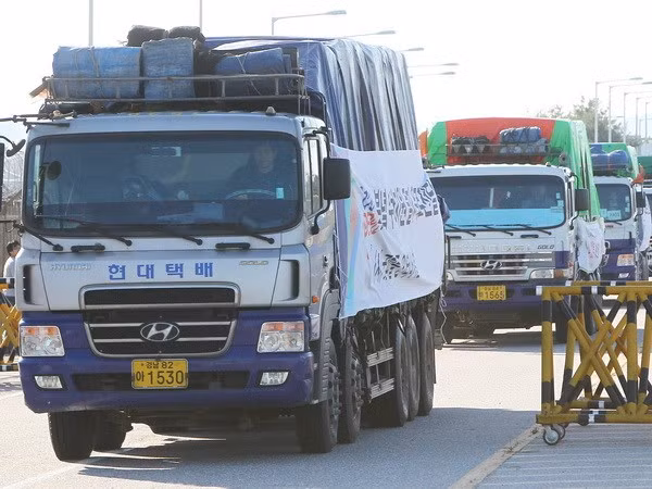 Hàn Quốc khẳng định duy trì viện trợ nhân đạo cho Triều Tiên ảnh 1