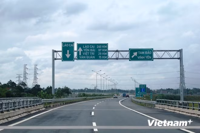 Thủ tướng phát lệnh thông xe đường cao tốc dài nhất Việt Nam ảnh 3