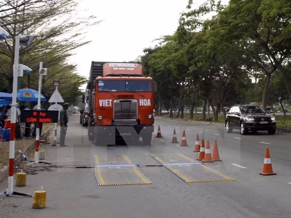 Bộ trưởng GTVT: Chỉ có Việt Nam mới có xe đi lùi đường cao tốc ảnh 2