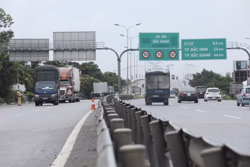 Bộ GTVT xây dựng kế hoạch tổ chức vận tải trong tình hình mới ảnh 1