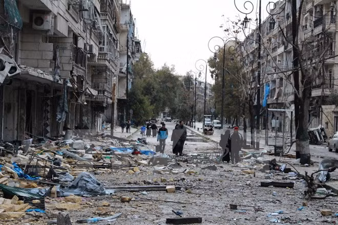 Nga: Hoạt động sơ tán dân thường ở Đông Aleppo vẫn tiếp diễn ảnh 1