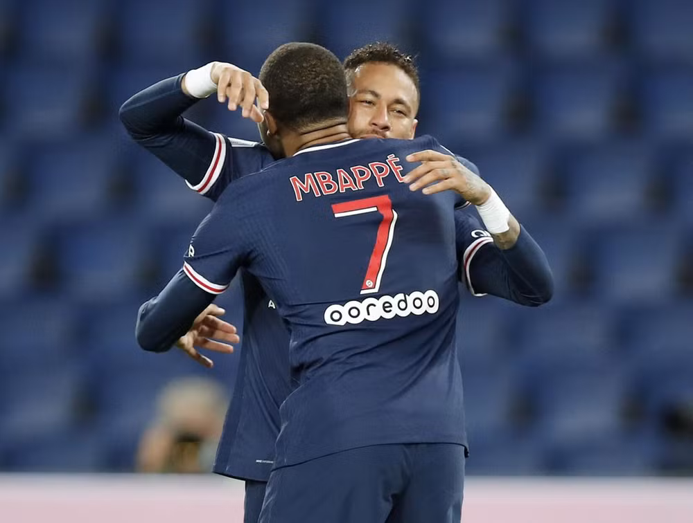 Paris Saint-Germain tiếp đà hồi sinh bằng chiến thắng hủy diệt 6-1 ảnh 1