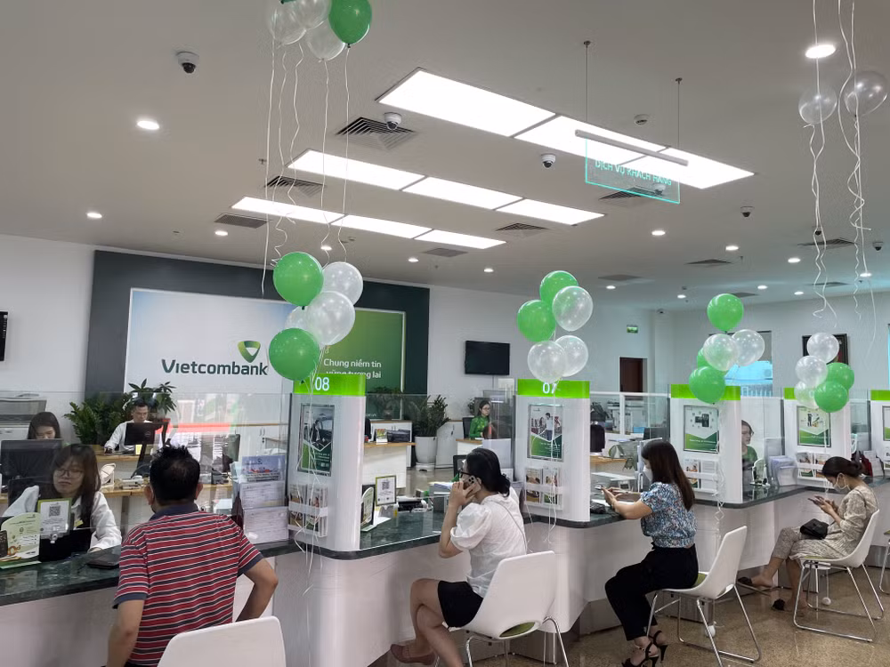 Vietcombank: Khách hàng bán lẻ được vay vốn với lãi suất cố định ảnh 1