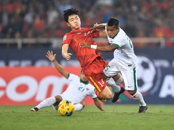 Xuân Trường đầy cơ hội giành giải Cầu thủ hay nhất AFF Cup 2016 ảnh 1