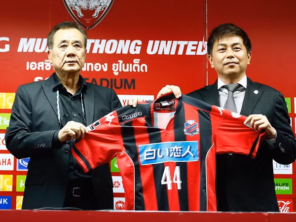 Chanathip đến J-League, bóng đá Thái Lan lại đi trước Việt Nam ảnh 2