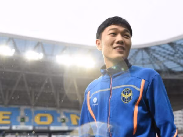 Xuân Trường có nhiều cơ hội đá chính tại Gangwon FC ảnh 1