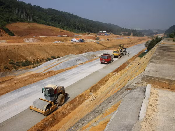 Khởi động dự án Kết nối giao thông các tỉnh miền núi phía Bắc ảnh 1